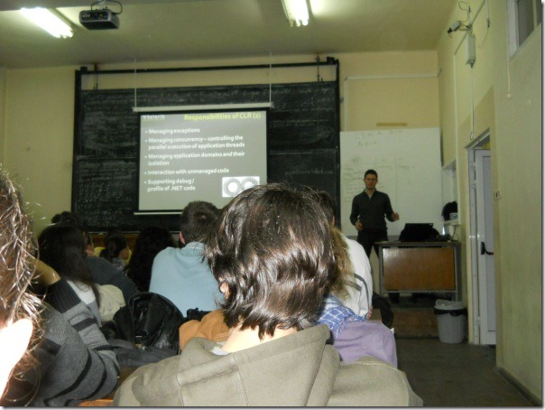 Nakov-teaching-the-ASP.NET-course-FMI-October-2010